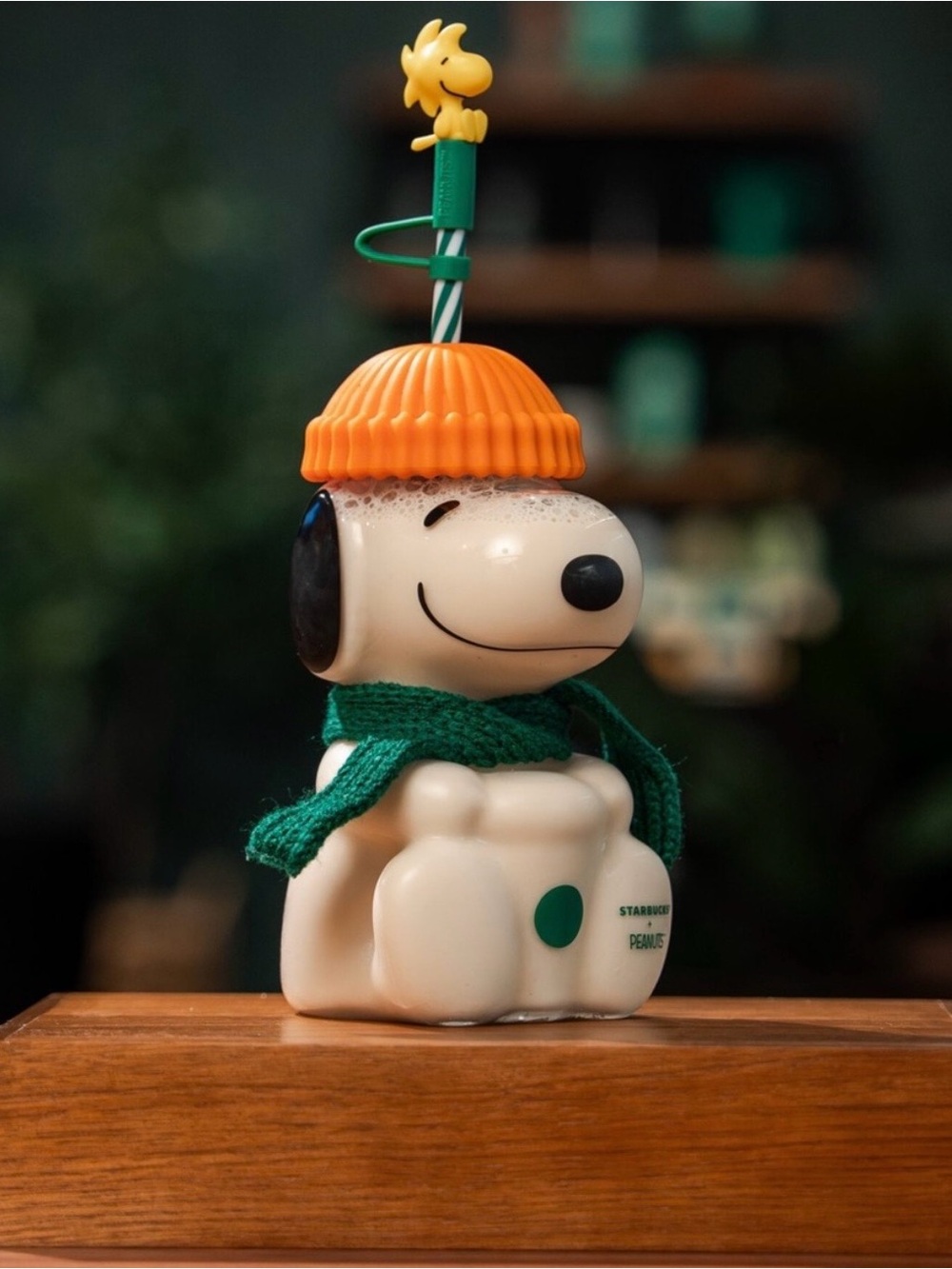 Starbucks X Peanuts Snoopy glass cup